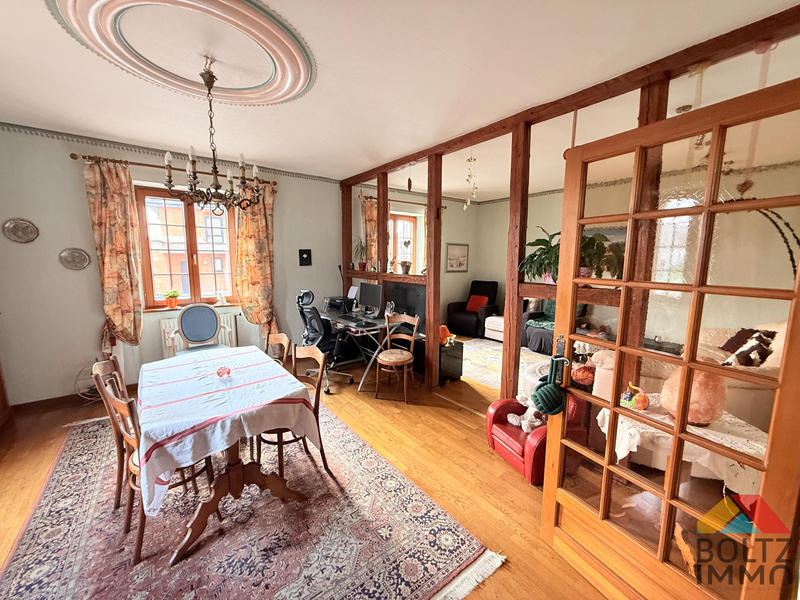 Maison de village - 182 m² - 8 pièces