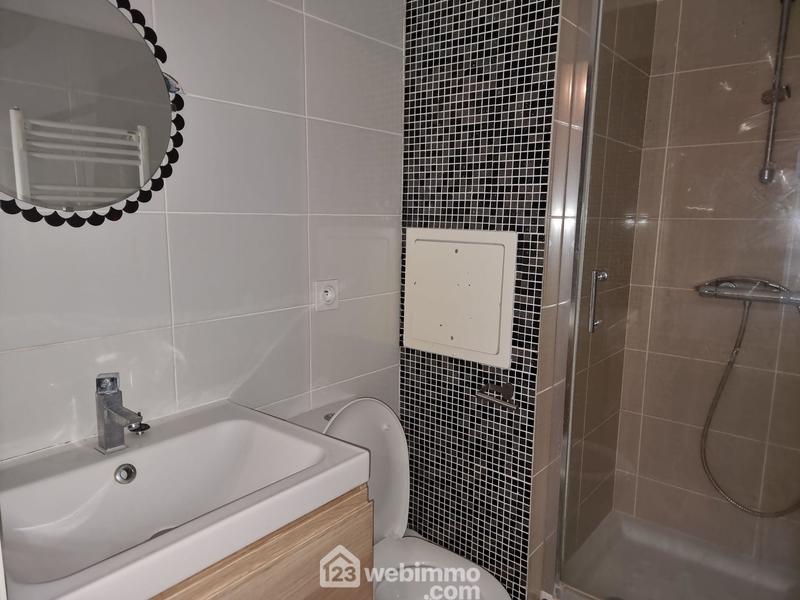 Appartement - 77 m² - 4 pièces