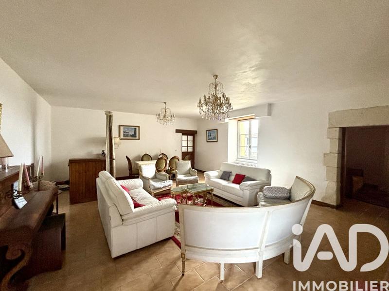 Maison - 208 m² - 5 pièces