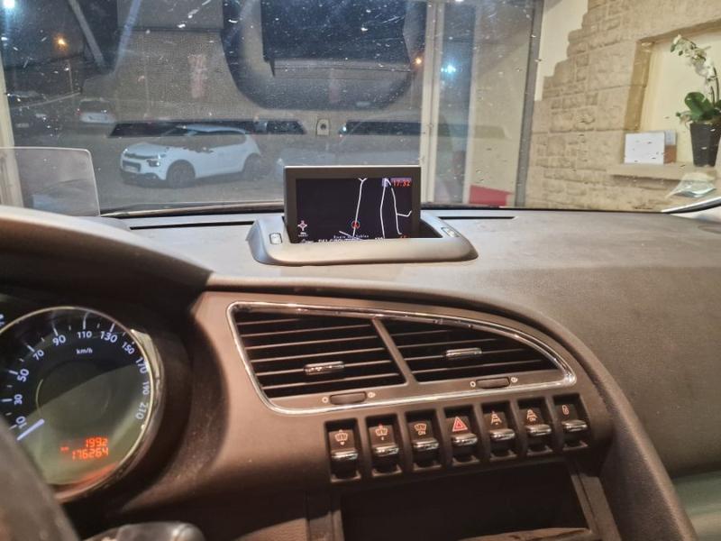 Peugeot 3008 Gps Toit Pano Clim Bizone