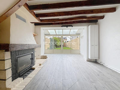 Maison - 75 m² - 4 pièces