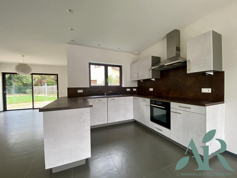 Maison - 134 m² - 6 pièces