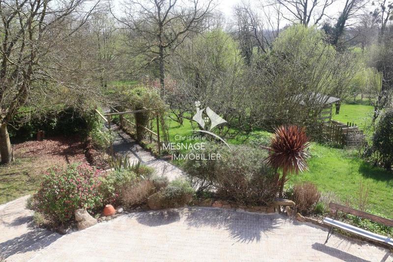 Maison d'architecte - 211 m² - 8 pièces