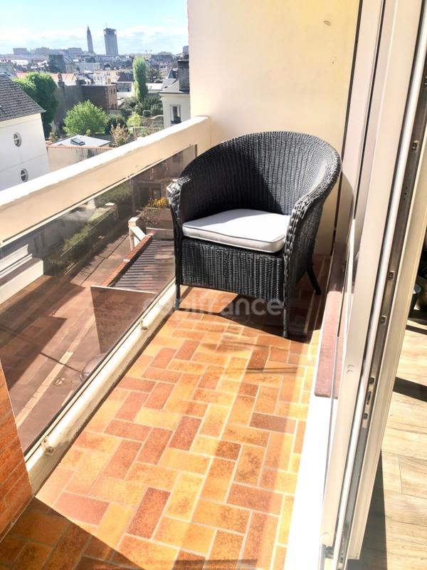 Appartement - 81 m² - 5 pièces