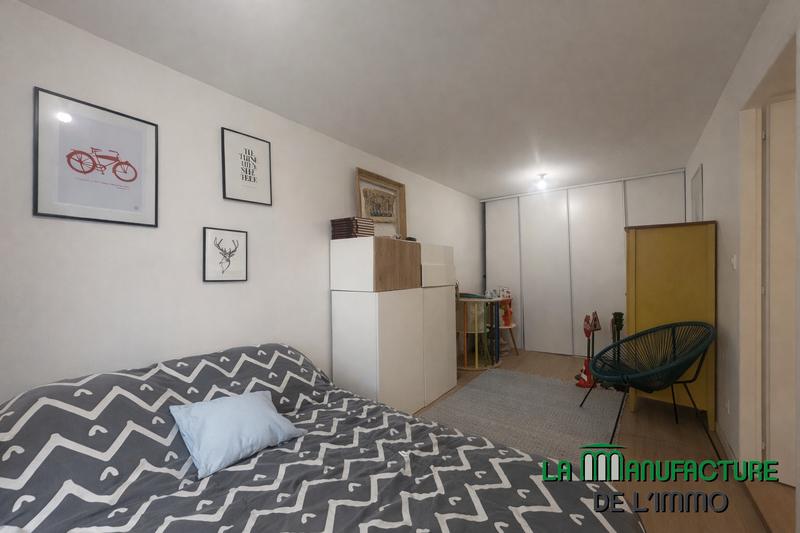 Triplex - 121 m² - 5 pièces