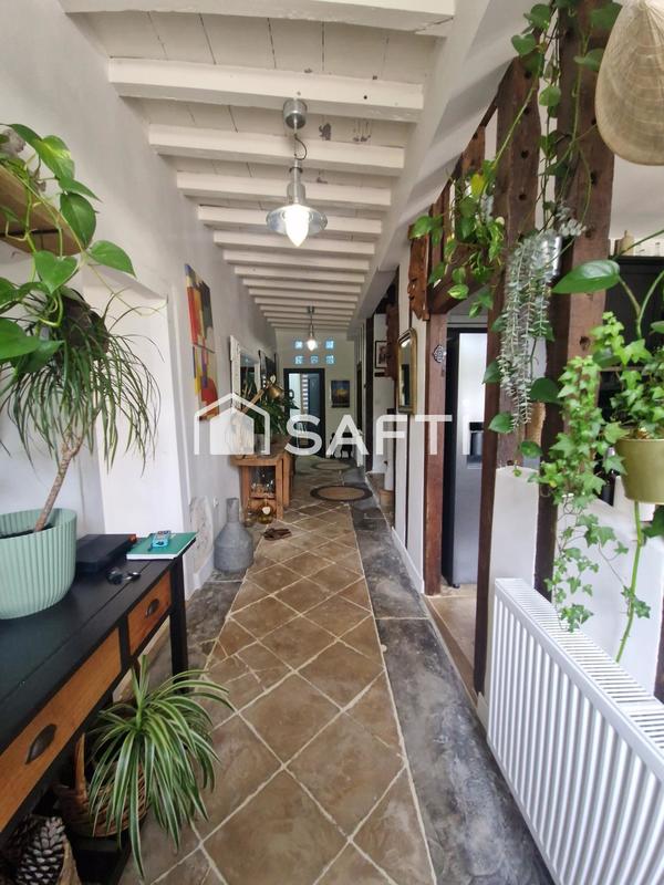 Maison - 165 m² - 6 pièces