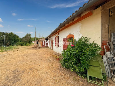 Maison - 220 m² - 4 pièces