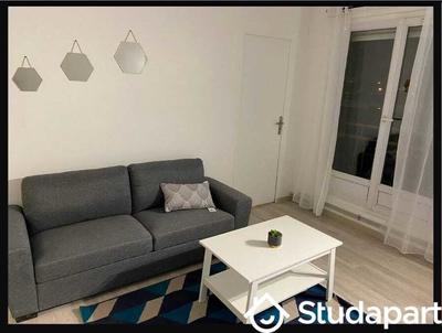 Chambre - 12 m² - 1 pièce