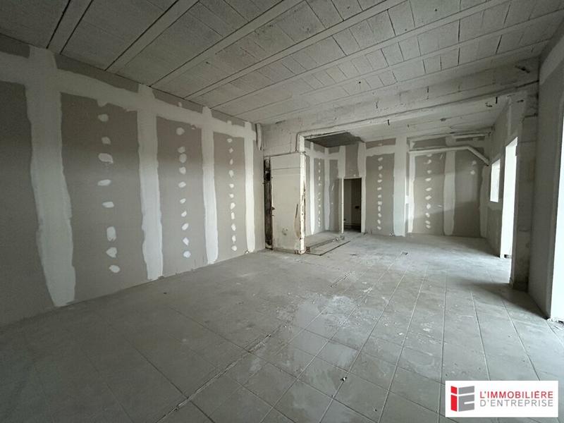 Local commercial - 97 m²