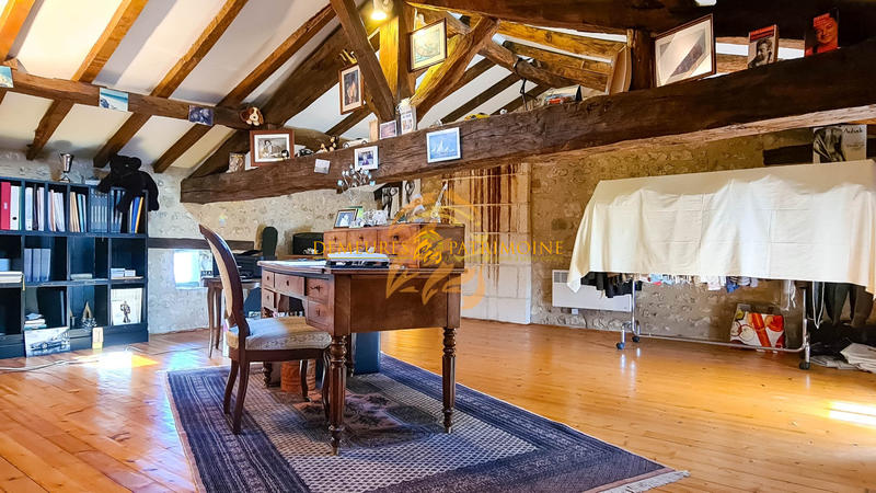 Ferme - 417 m² - 6 pièces