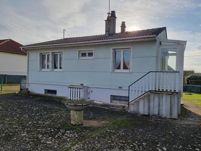 Maison - 102 m² - 5 pièces