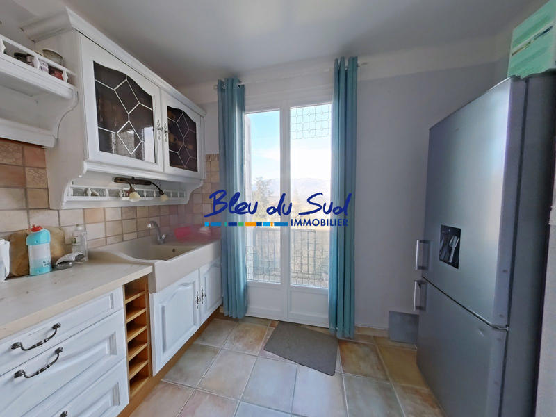 Appartement - 75 m² - 4 pièces