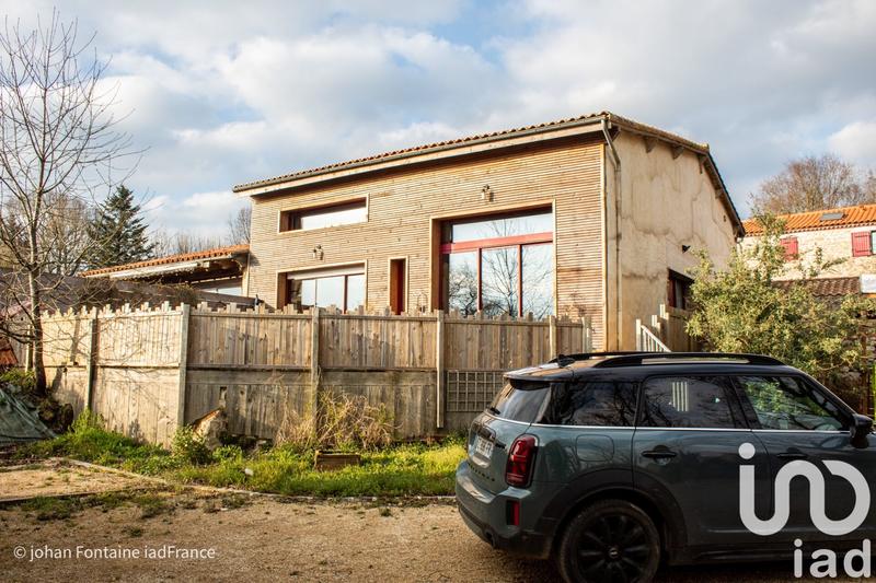 Maison - 140 m² - 5 pièces