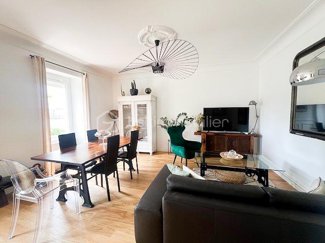 Maison de ville - 89 m² - 4 pièces
