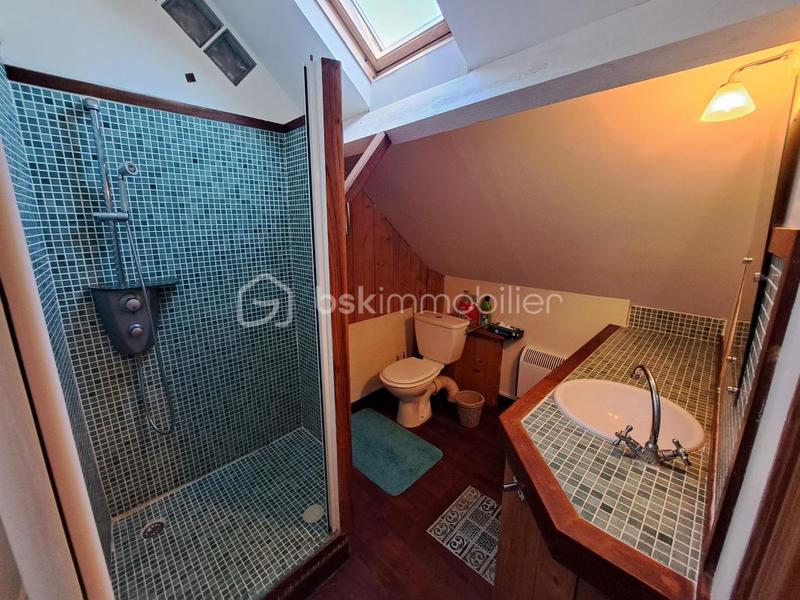 Maison - 104 m² - 5 pièces