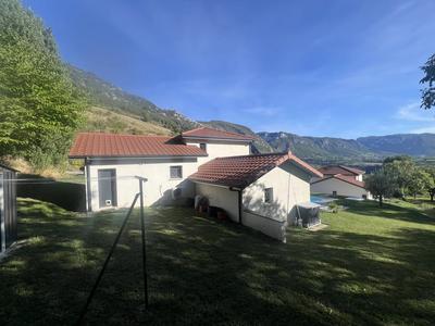 Maison - 113 m² - 5 pièces