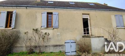 Maison - 92 m² - 6 pièces