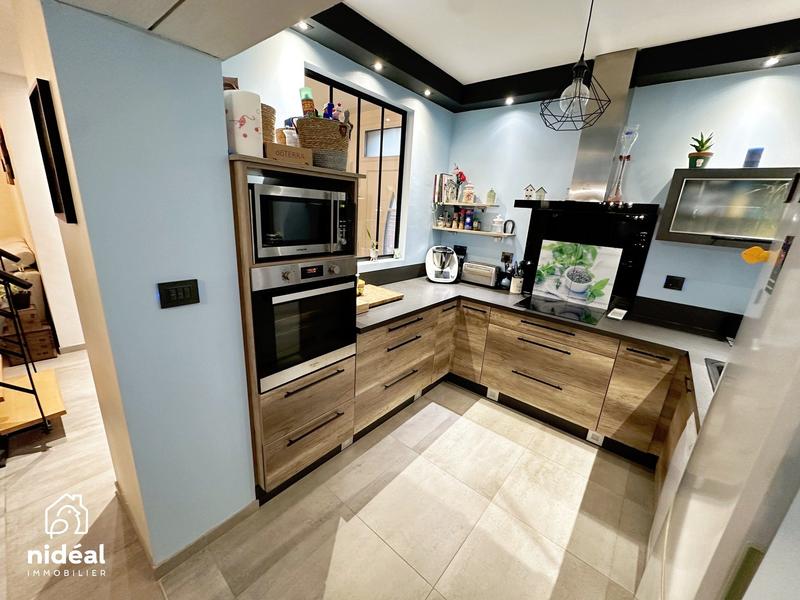 Maison - 114 m² - 6 pièces