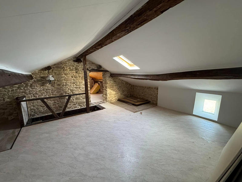 Maison - 103 m² - 4 pièces