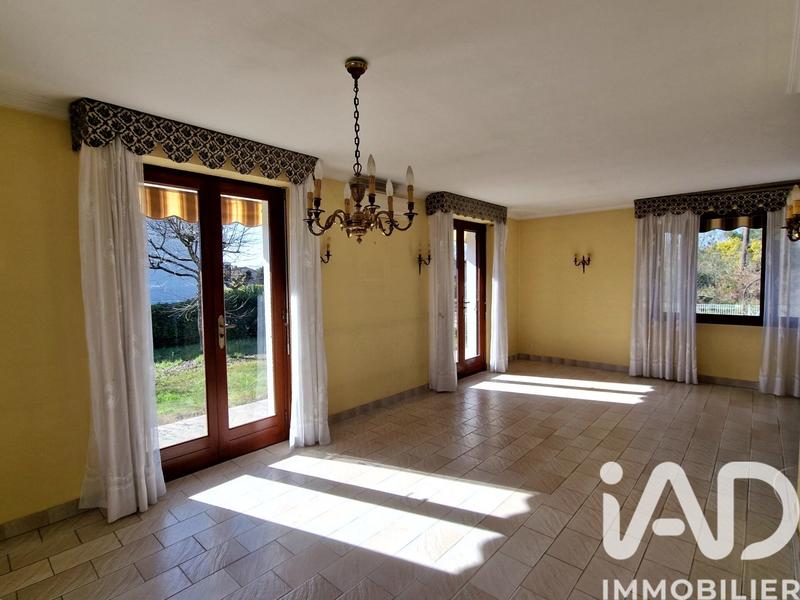 Maison - 155 m² - 5 pièces