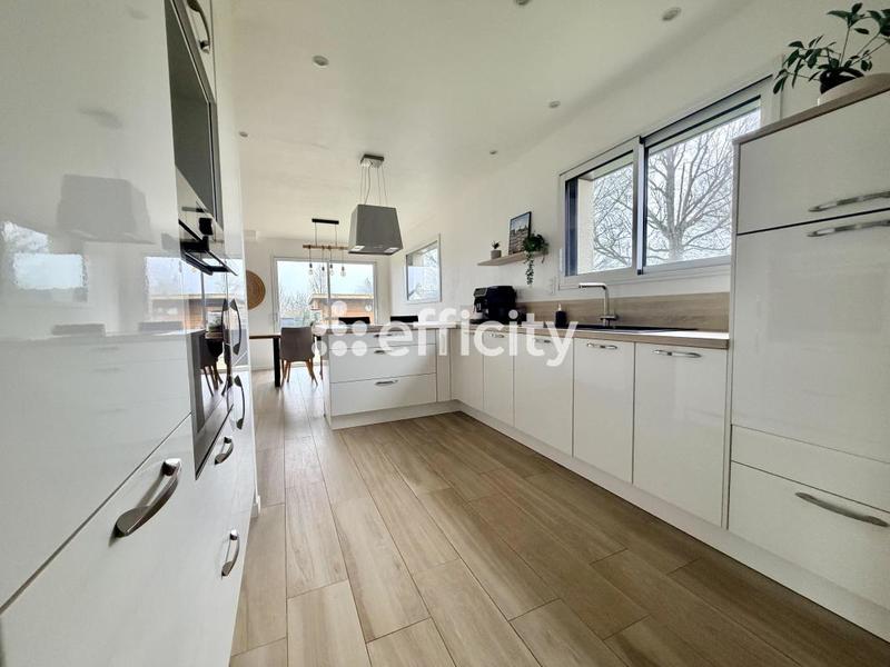 Pavillon - 101 m² - 6 pièces