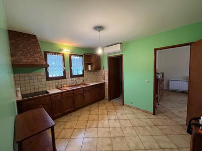 Maison - 90 m² - 6 pièces