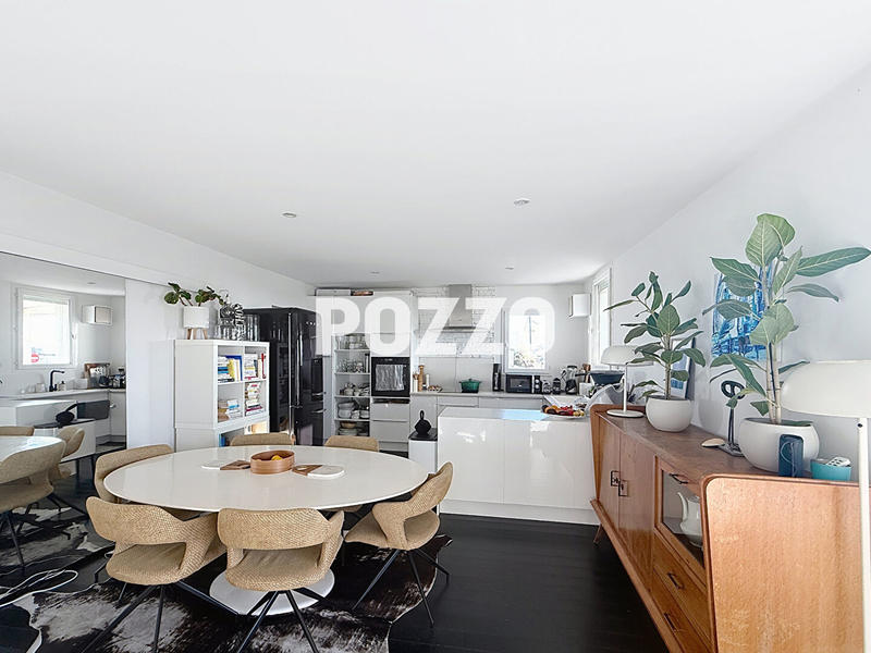 Appartement - 95 m² - 4 pièces