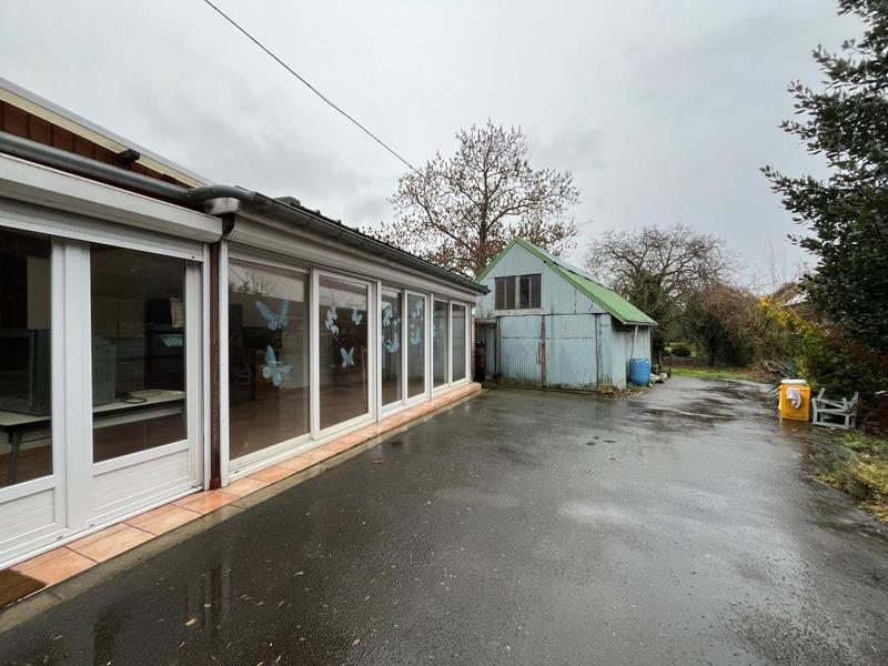 Demeure - 145 m² - 5 pièces