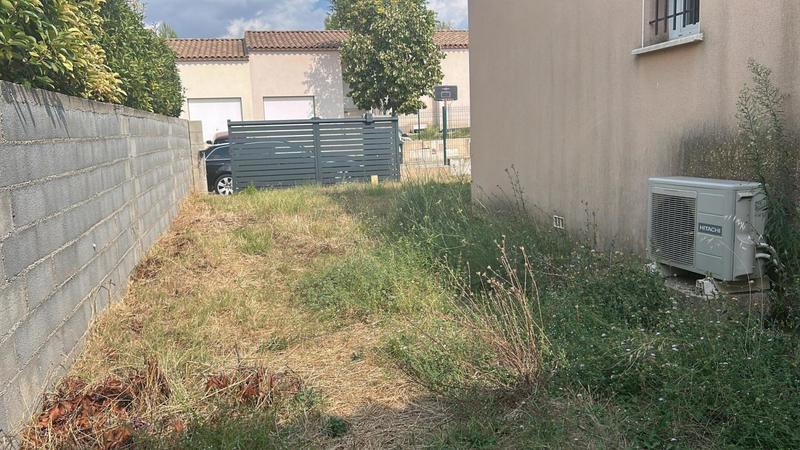 Villa - 90 m² - 4 pièces