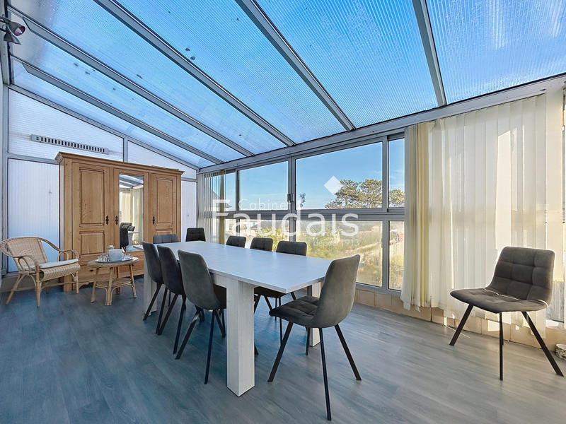 Maison - 151 m² - 8 pièces