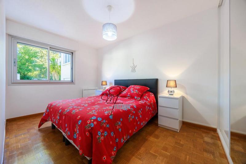 Appartement - 80 m² - 3 pièces