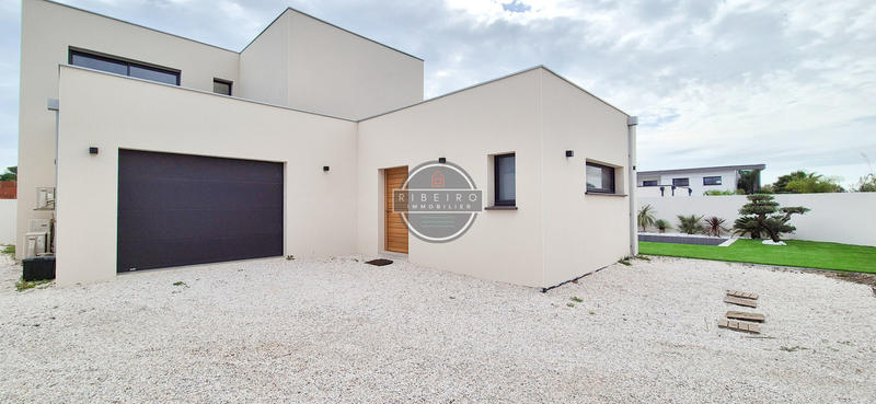 Villa - 160 m² - 5 pièces