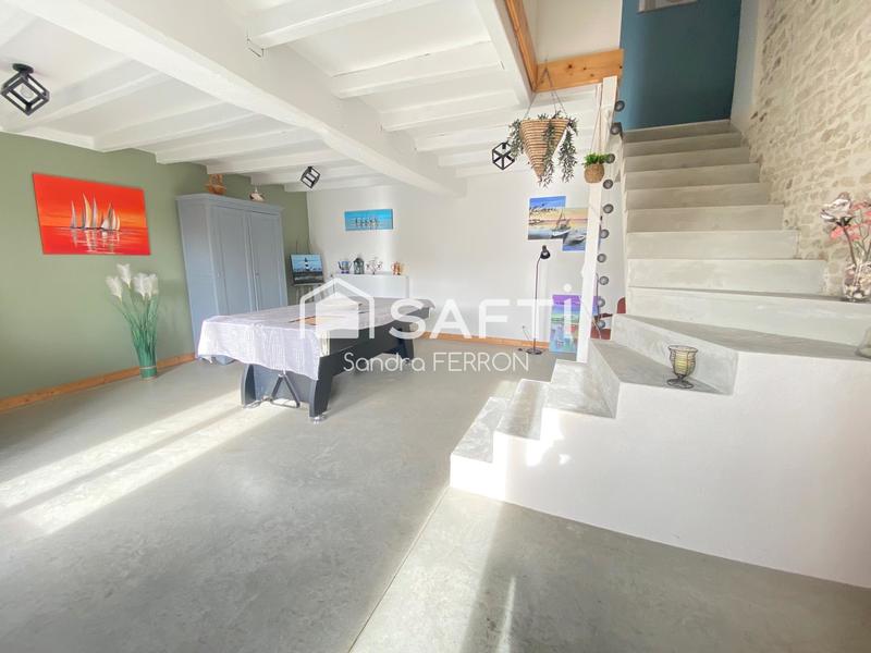 Maison - 247 m² - 7 pièces