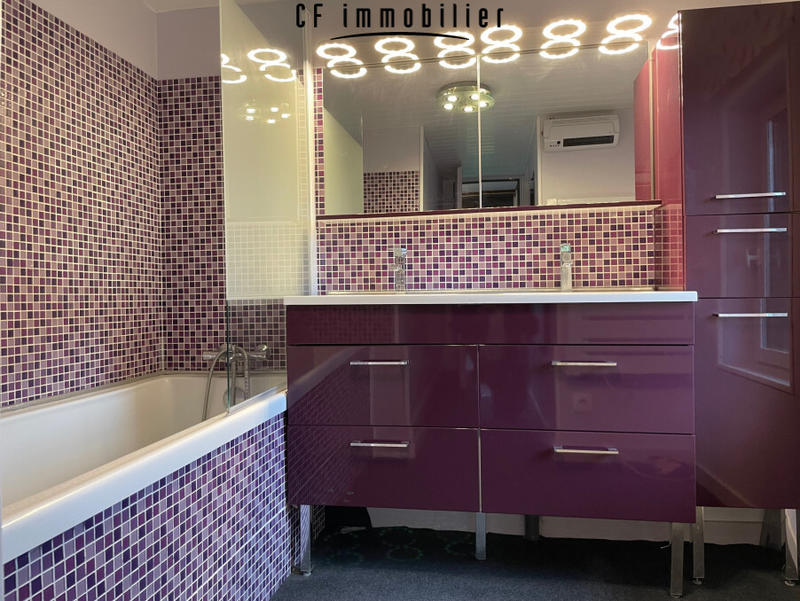 Maison - 94 m² - 4 pièces