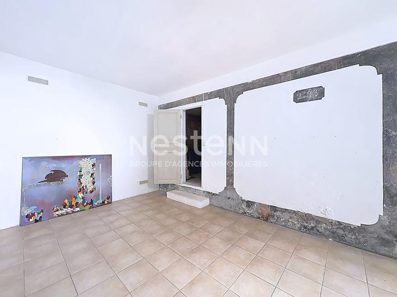 Maison - 215 m² - 7 pièces