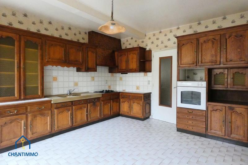 Maison - 420 m² - 13 pièces