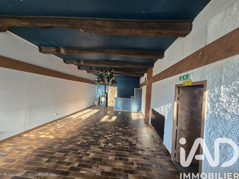 Maison - 435 m² - 4 pièces