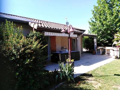 Maison - 88 m² - 4 pièces