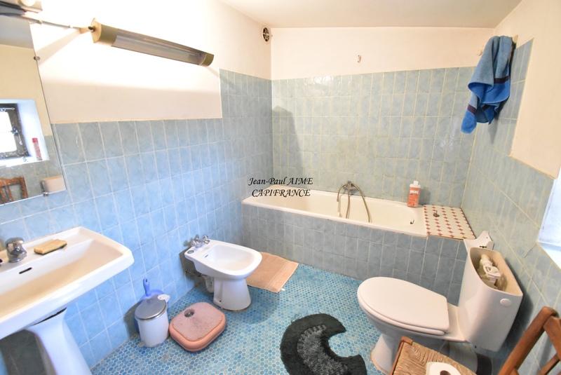 Maison en pierre - 89 m² - 4 pièces