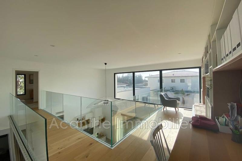 Maison contemporaine - 165 m² - 7 pièces