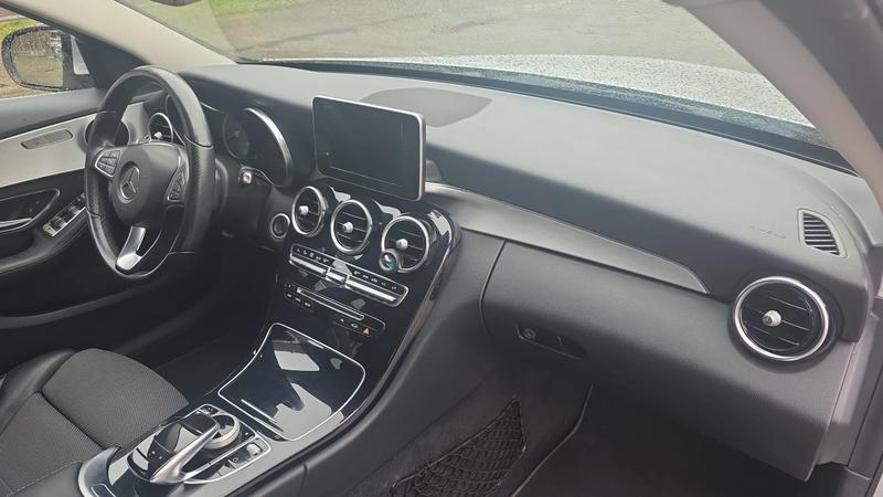 Mercedes Classe c 180 156 9g-Tronic Avantgarde Line - Automatique Entretien constructeur