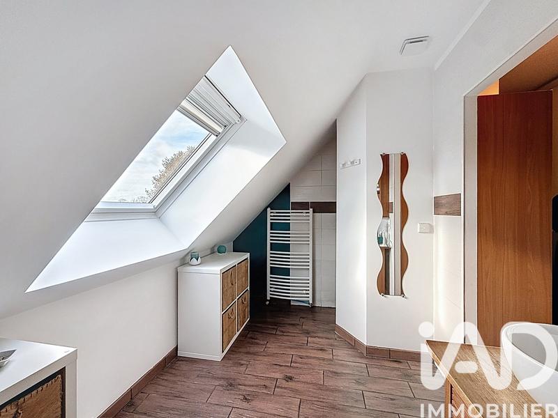 Maison - 143 m² - 6 pièces