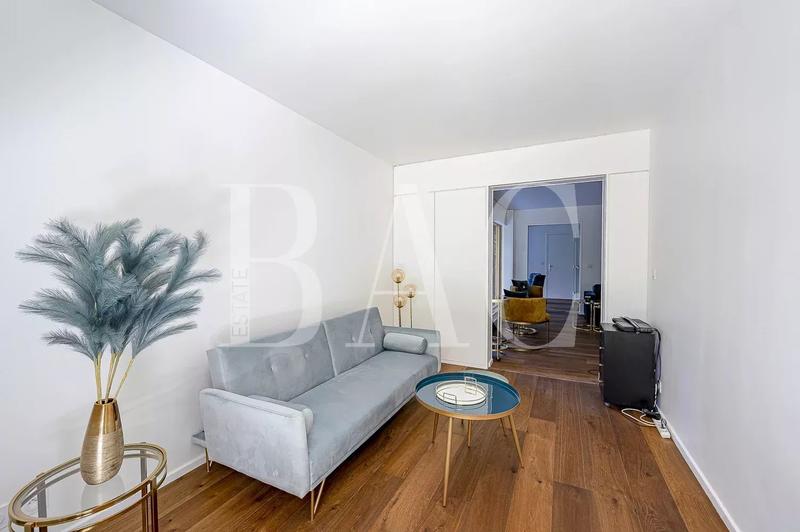 Appartement - 115 m² - 4 pièces