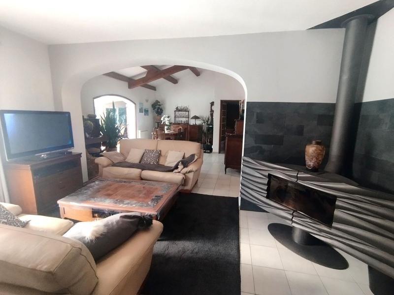 Maison - 260 m² - 8 pièces