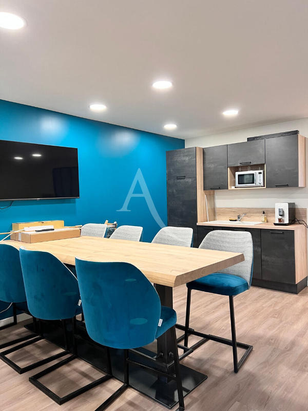 Local commercial - 87 m²