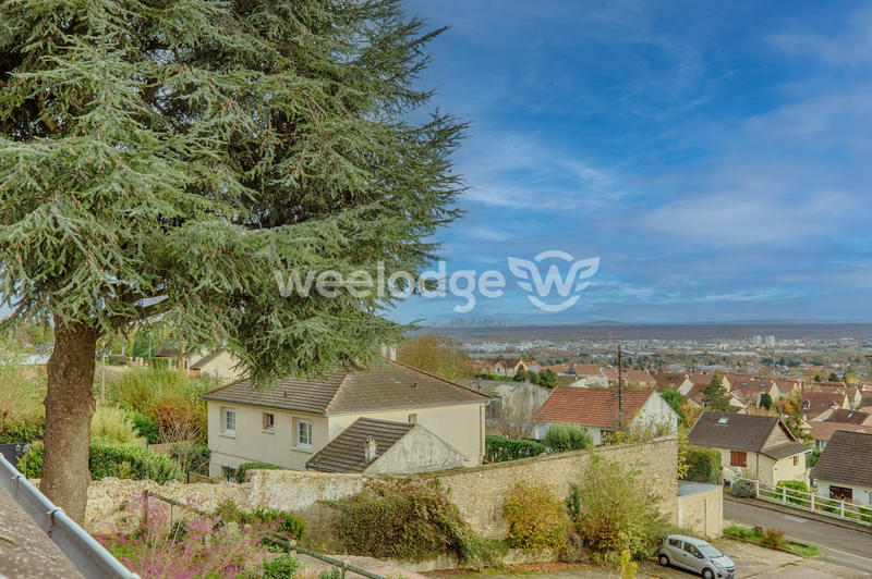 Maison - 138 m² - 5 pièces