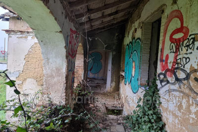 Maison - 270 m² - 14 pièces