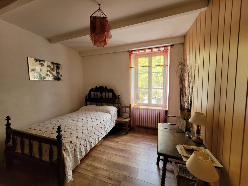 Maison ancienne - 165 m² - 7 pièces