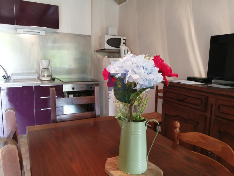 Maison - 205 m² - 11 pièces