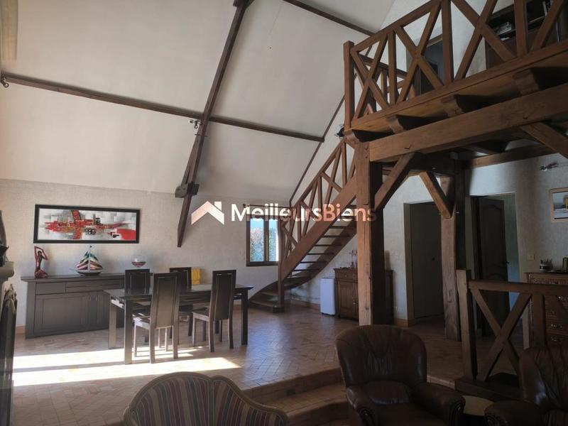 Maison - 157 m² - 6 pièces